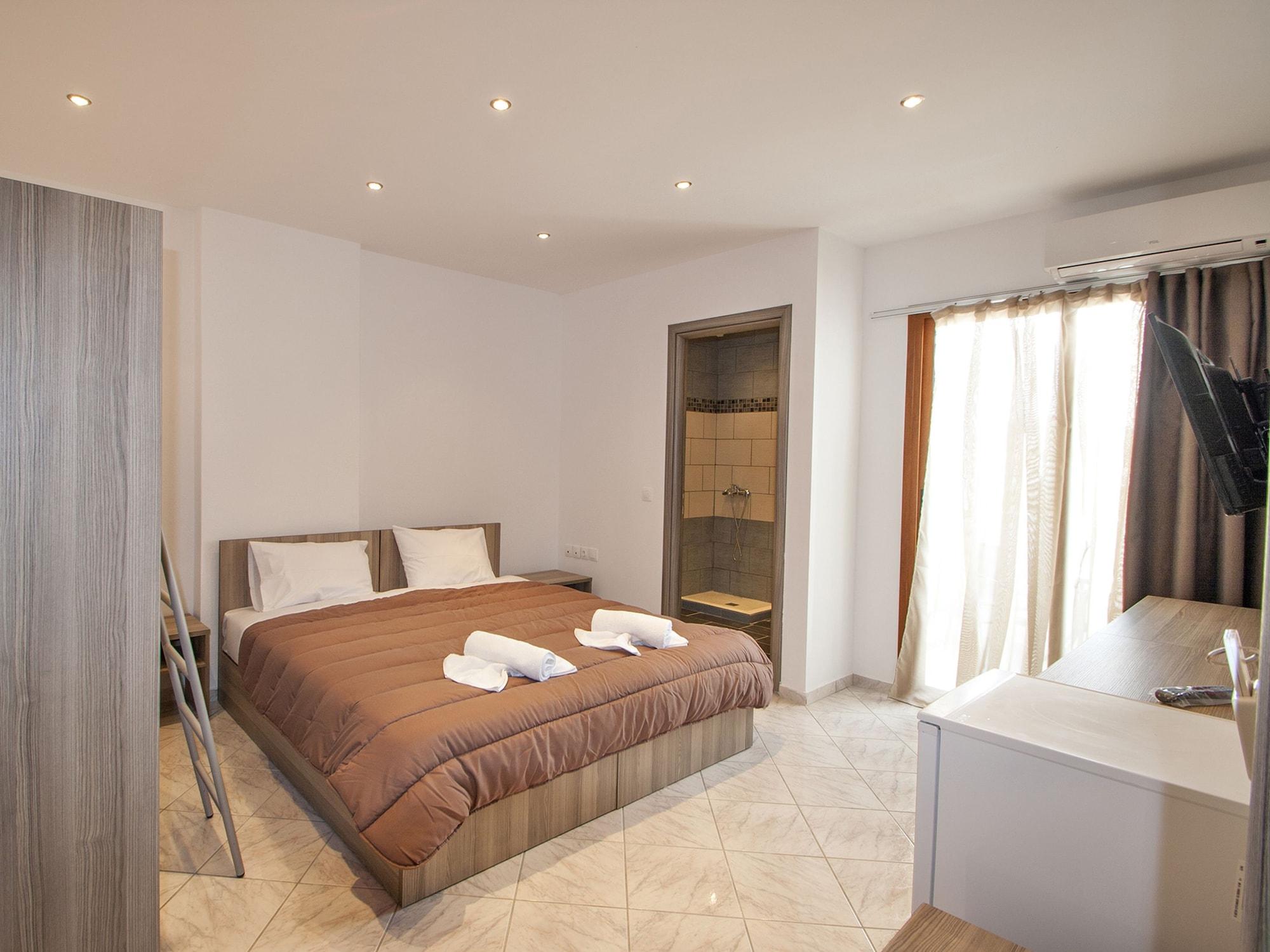 Pension Pineapple Skiathos Chora Extérieur photo