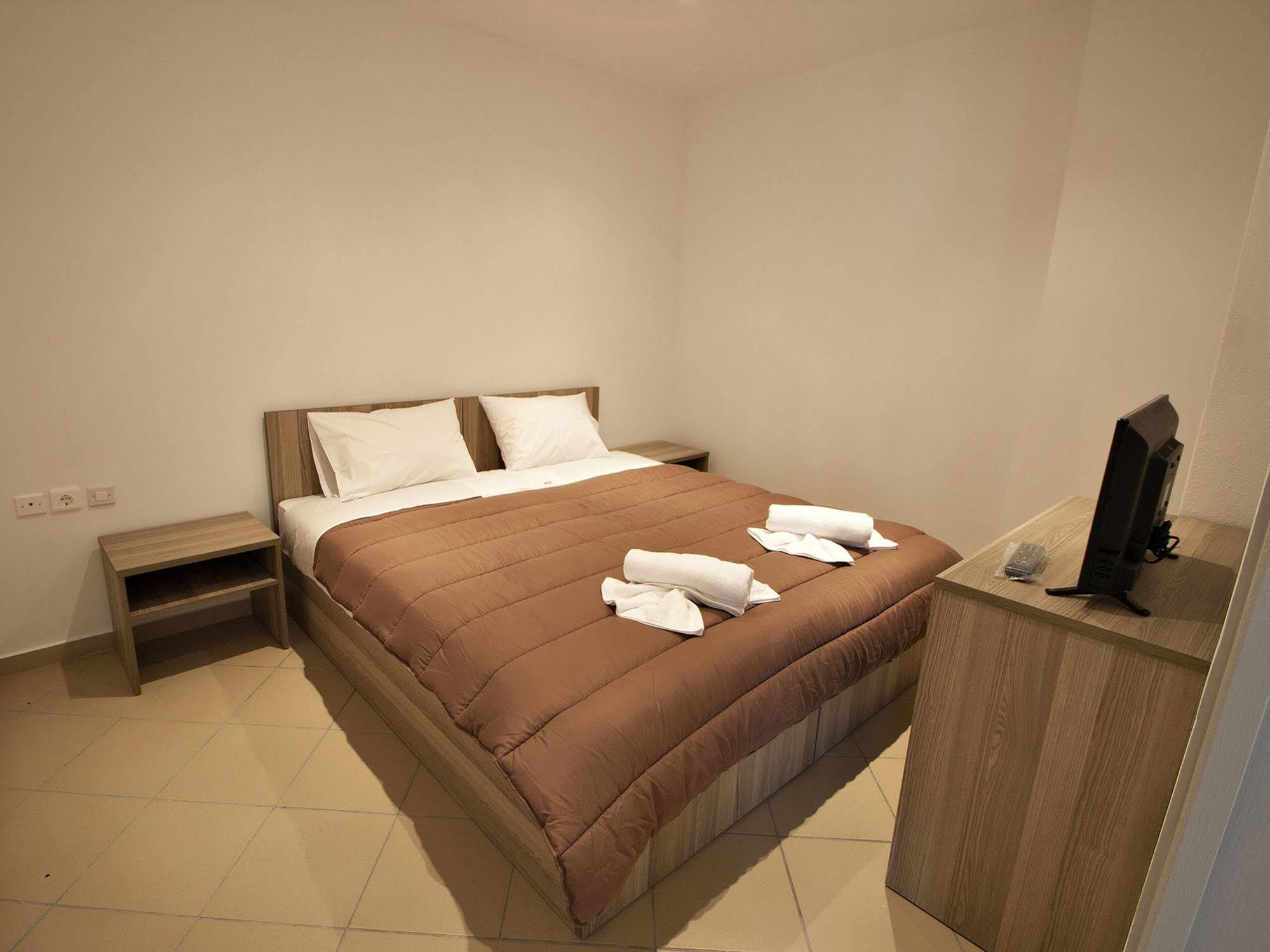 Pension Pineapple Skiathos Chora Extérieur photo